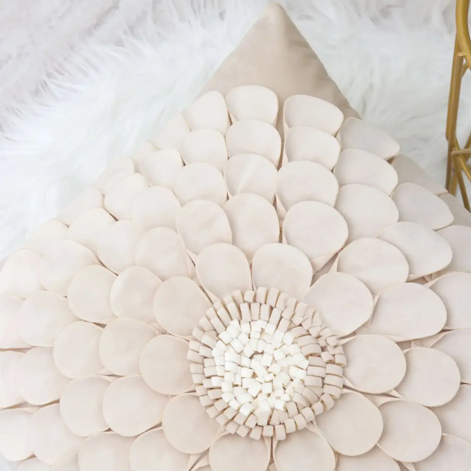 Luxury Flower-Pattern Throw Pillow